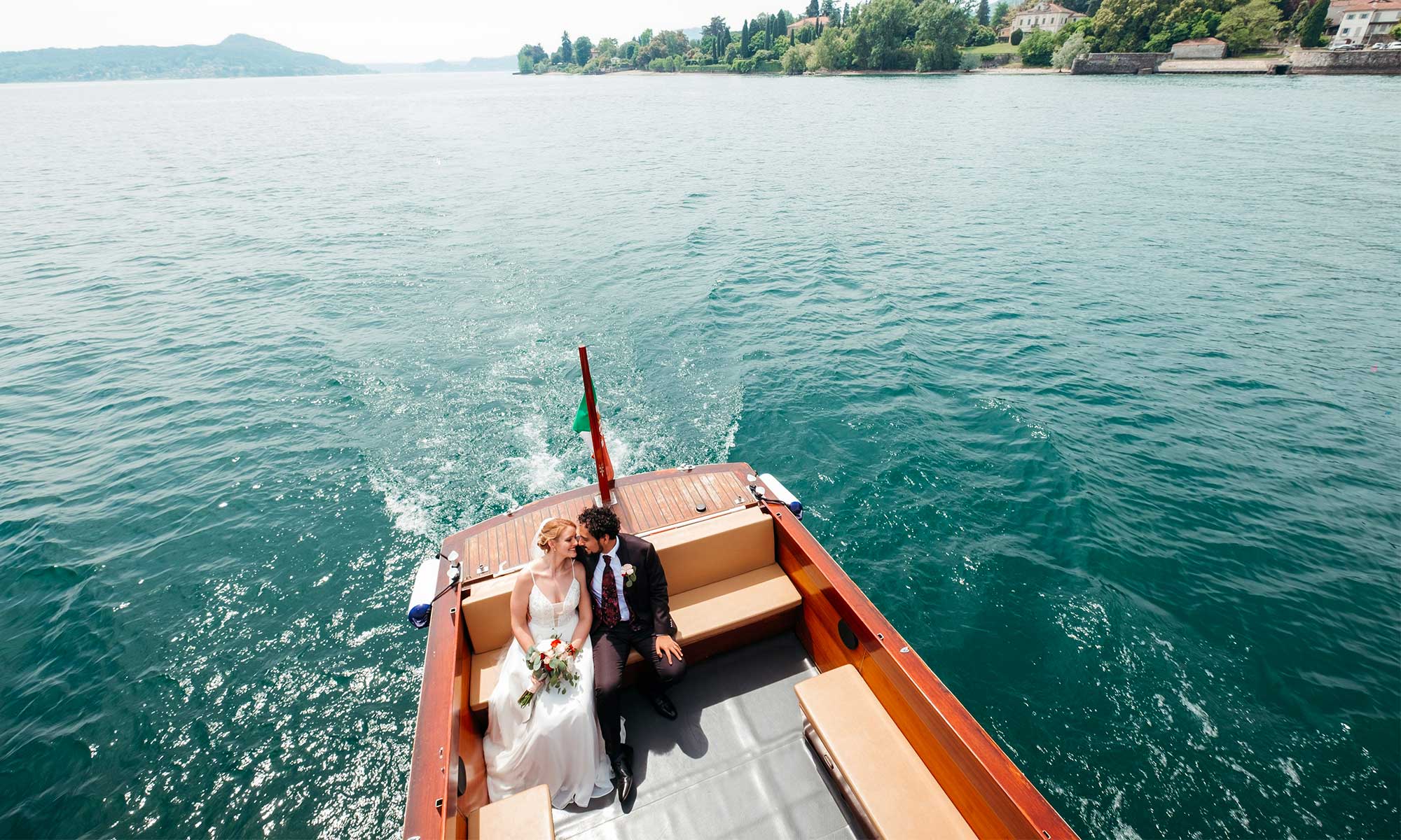 wedding planner spaziobianco wedding lago maggiore sposarsi sul lago in italia nord matrimonio da sogno in barca
